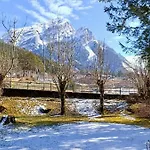 Relax & Elegance Near Cortina Apartamento